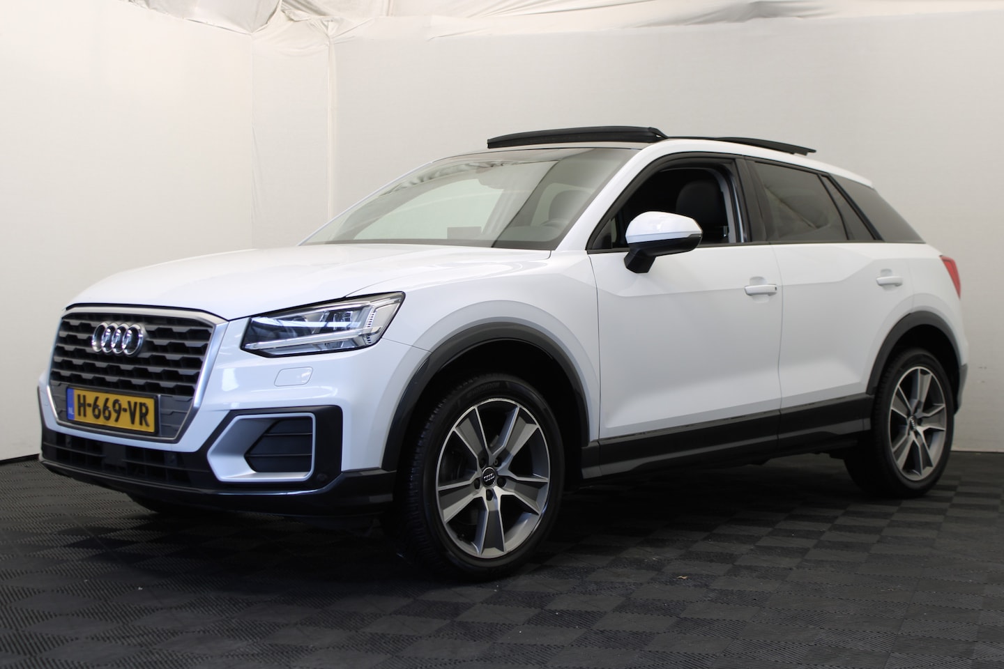 Audi Q2 - 1.4 TFSI CoD Launch Edition |Pano|Leder|Stoelverw.| - AutoWereld.nl
