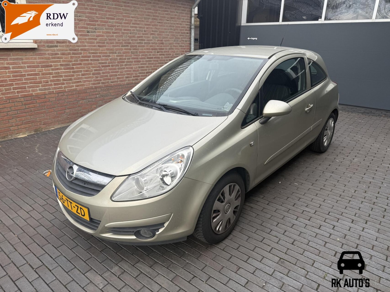 Opel Corsa - 1.2-16V Business / Koelvloeistoflek. / Loopt warm - AutoWereld.nl