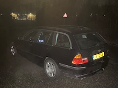 BMW 3-serie Touring - 328i Executive
