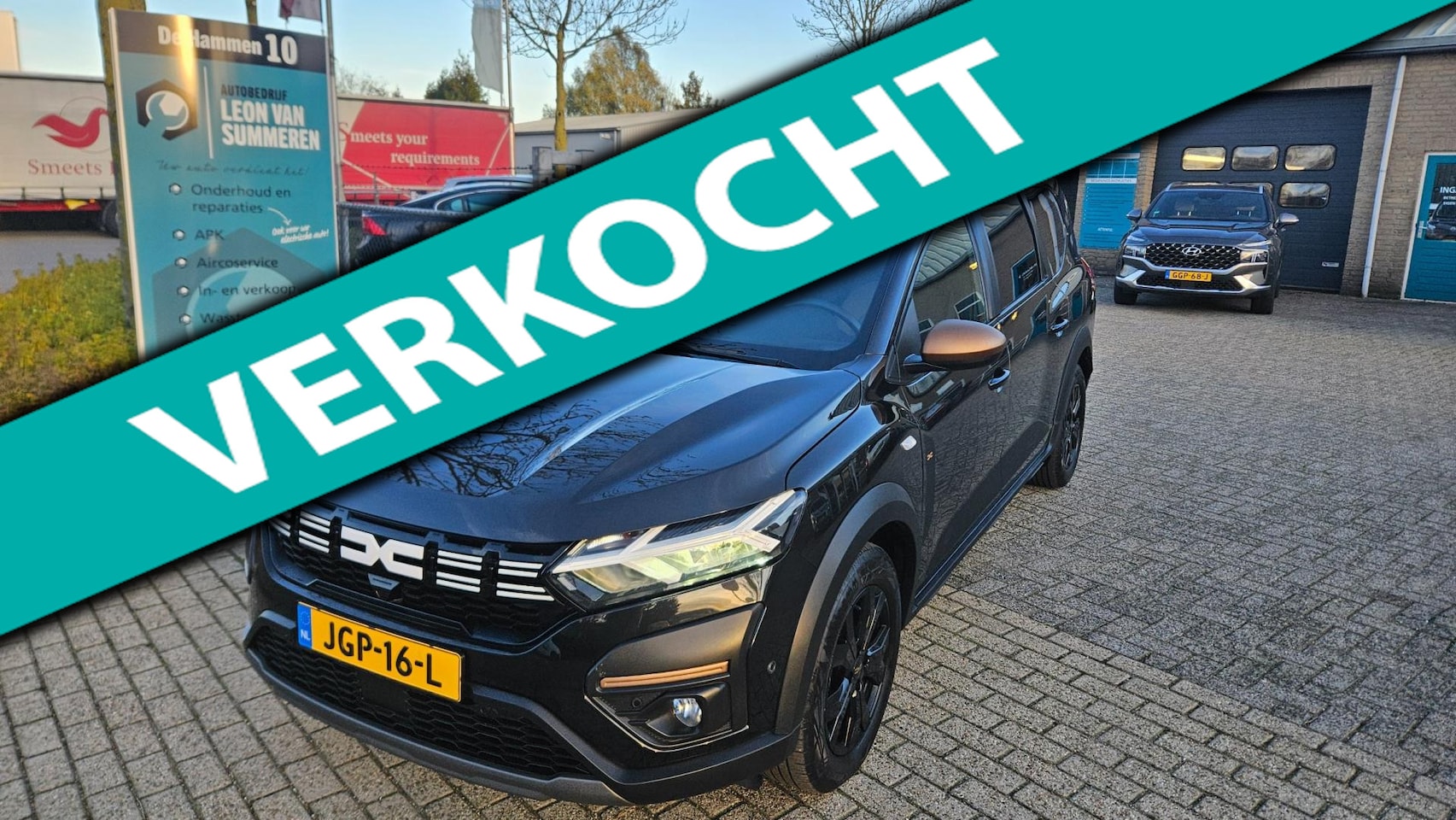 Dacia Jogger - 1.6 Hybrid 140 Extreme 5p. Automaat l Dodehoek detectie l keyless Entry l Camera l Stoelve - AutoWereld.nl