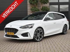 Ford Focus Wagon - 1.5 EcoBoost ST Line Business Panoramadak, adaptieve cruise control, Half leren, Navi, Cam