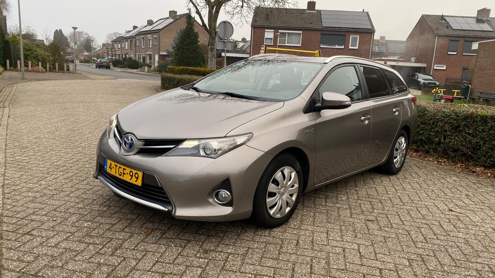 Toyota Auris Touring Sports - 1.8 Hybrid Aspiration 1.8 Hybrid Aspiration - AutoWereld.nl