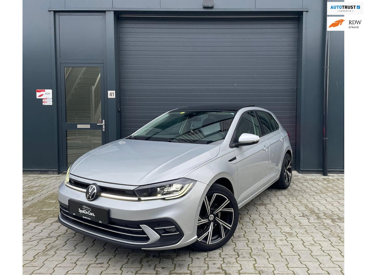 Volkswagen Polo - 1.0 TSI 110pk R-Line Business PANO IQ DSG KEYLESS CAMERA - AutoWereld.nl