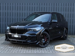 BMW X5 - XDrive45e M SPORT PANO SKYLOUNG LASER HUD B&W CRYS