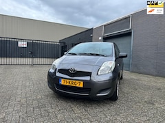 Toyota Yaris - 1.0 VVTi Acces Airco Elek. Pakket LM-Wielen Trekhaak APK NAP
