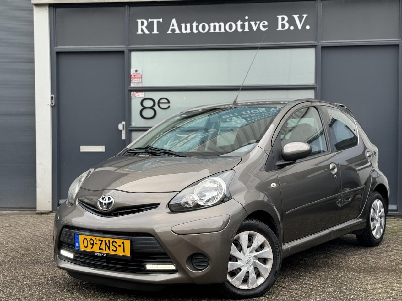 Toyota Aygo - 1.0 VVT-i Aspiration Airco / Navi 5Drs - AutoWereld.nl