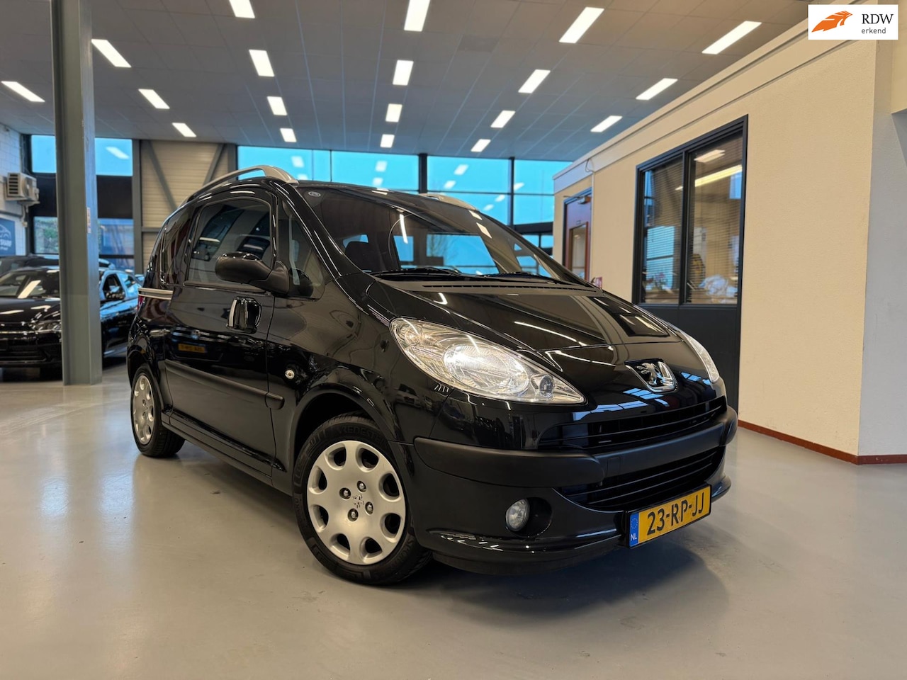 Peugeot 1007 - 1.4 Gentry 1.4 Gentry - AutoWereld.nl