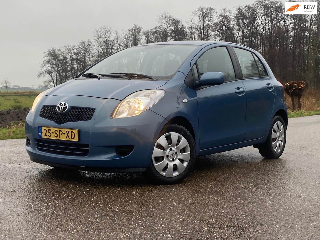 Toyota Yaris - 1.3 VVTi Sol 5DRS Airco 2e Eigenaar Nieuwe APK - AutoWereld.nl