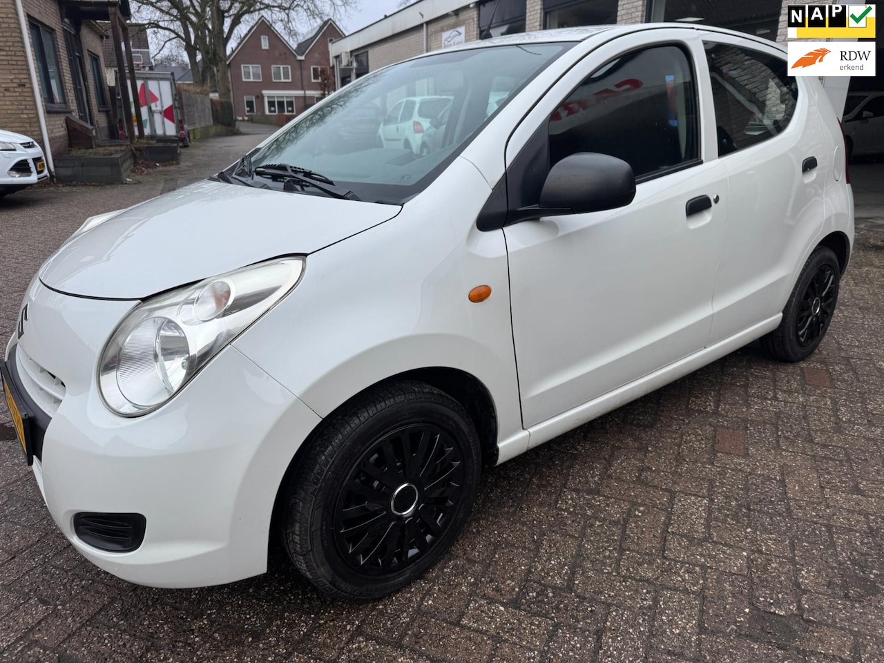 Suzuki Alto - 1.0 Comfort Plus AIRCO 4X NW BANDEN ORG 113374 KM NAP NW APK NETTE STAAT! - AutoWereld.nl