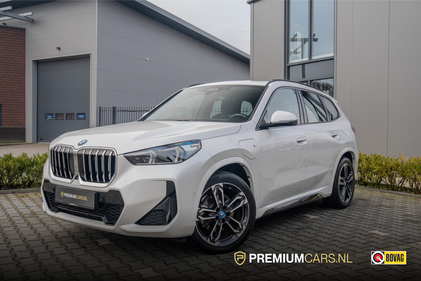 BMW X1 - xDrive25e | M-sport | Panorama | HUD | 360 - AutoWereld.nl