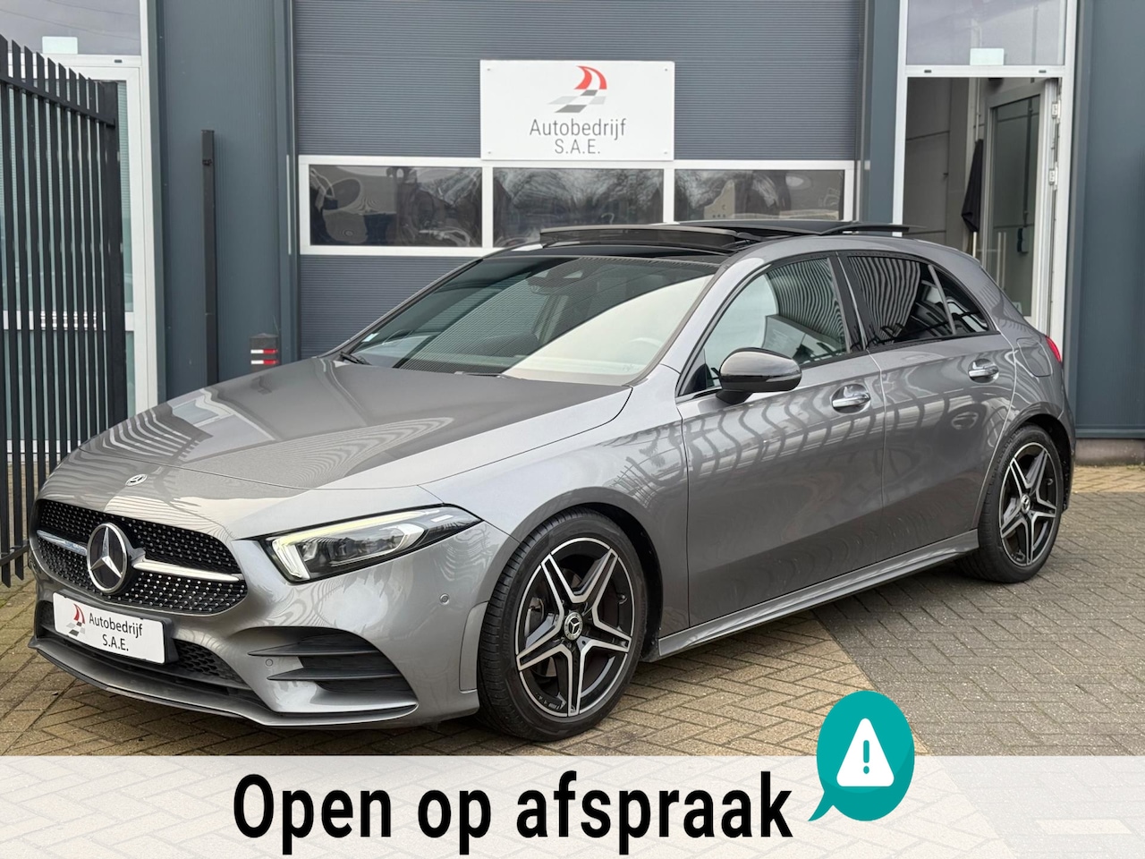 Mercedes-Benz A-klasse - 200 AMG PANO MEMORY BURMESTER SFEER NIGHT - AutoWereld.nl