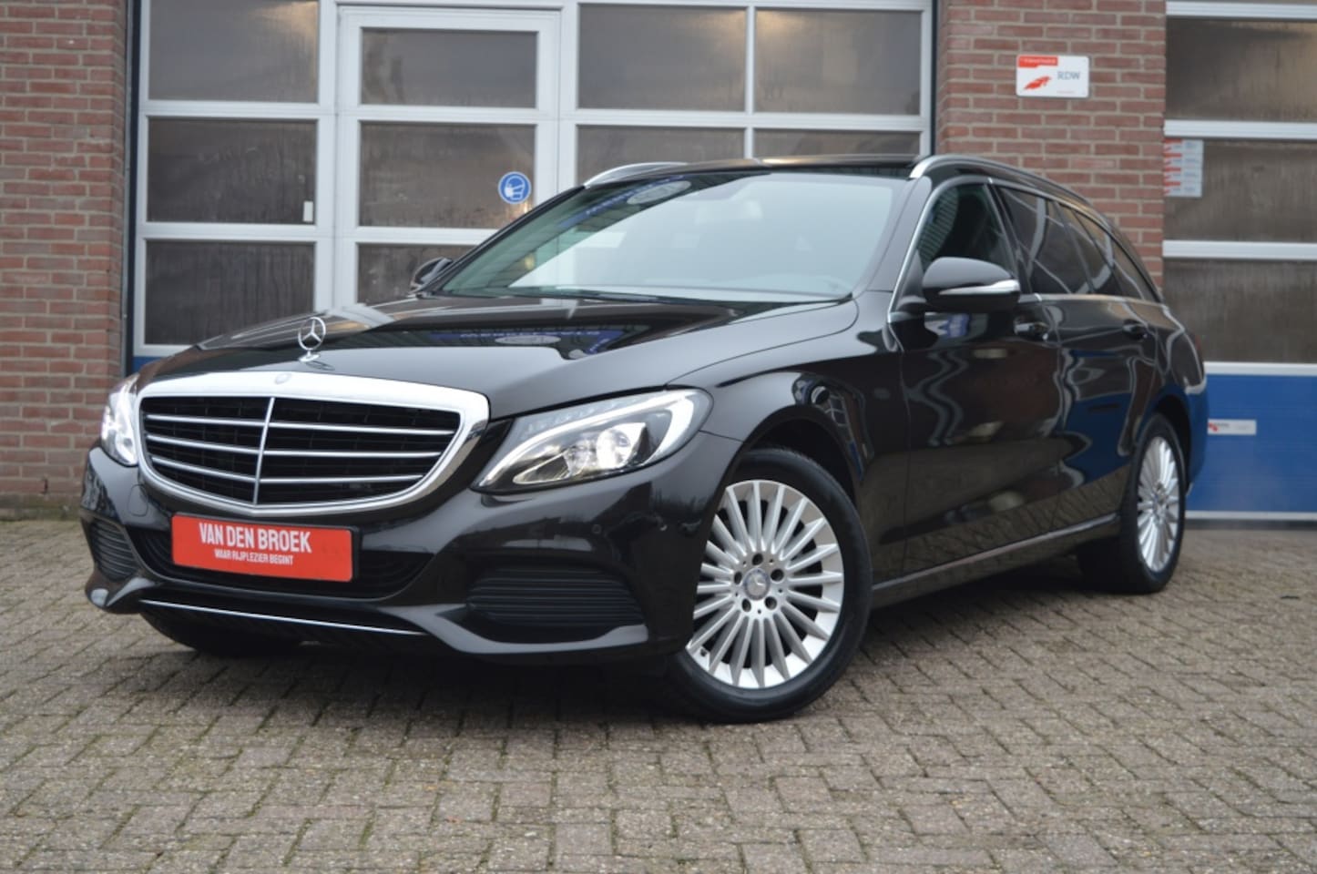 Mercedes-Benz C-klasse Estate - 180 Ambition AUT - NAVI - PANODAK - PDC - AutoWereld.nl