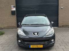 Peugeot 207 - 1.4 VTi Style Airco Cruise Control Led lichten LM velgen