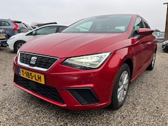 SEAT Ibiza - 1.0 TSI Style Limited Edition Carplay Cruise PDC LED Verlichting Nieuwe Apk Banden Beurt