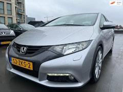 Honda Civic - 1.8 GT Automaat Camera Carplay Cruise StoelVerwarming Winterbanden