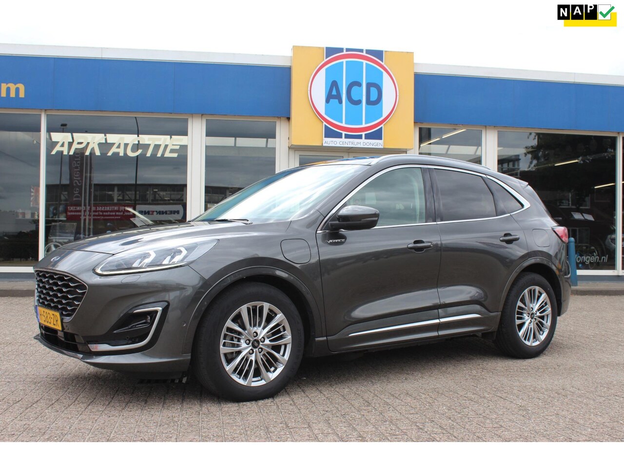 Ford Kuga - 2.5 PHEV Vignale | Trekhaak | PanoramaDak | - AutoWereld.nl