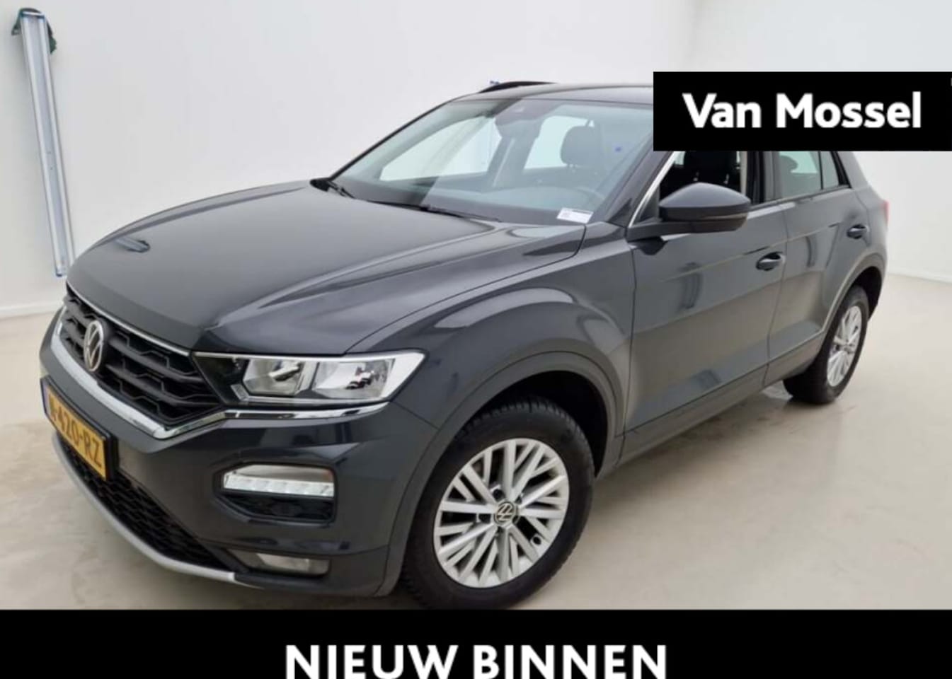 Volkswagen T-Roc - 1.0 TSI Style 110 PK | handgeschakeld | Cruise Control Adaptief | Airco | Bluetooth | Park - AutoWereld.nl