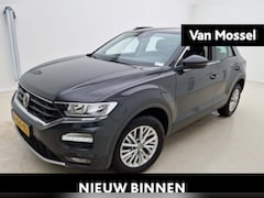 Volkswagen T-Roc - 1.0 TSI Style 110 PK | handgeschakeld | Cruise Control Adaptief | Airco | Bluetooth | Park
