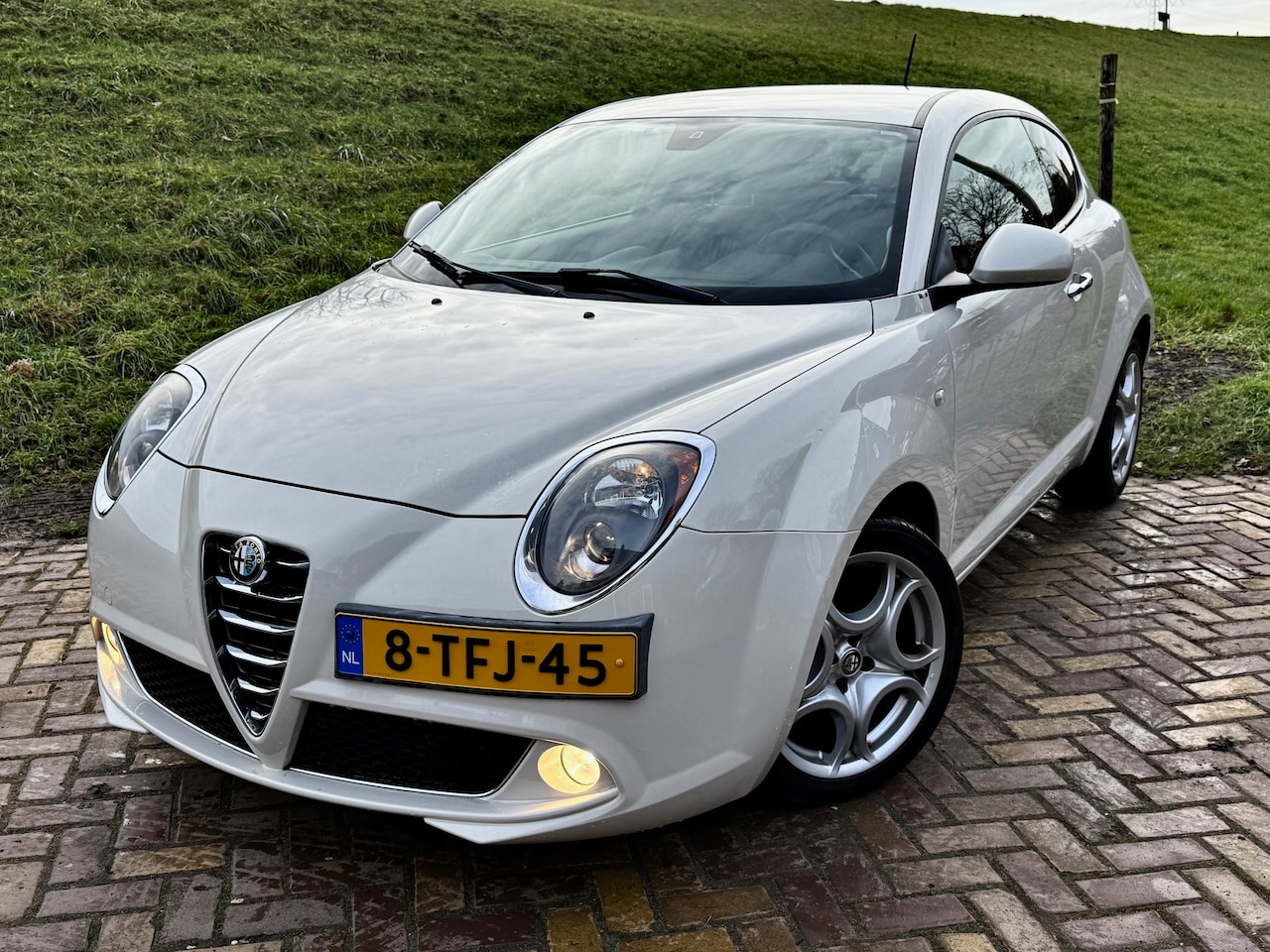 Alfa Romeo MiTo - 0.9 TwinAir Distinctive - AutoWereld.nl
