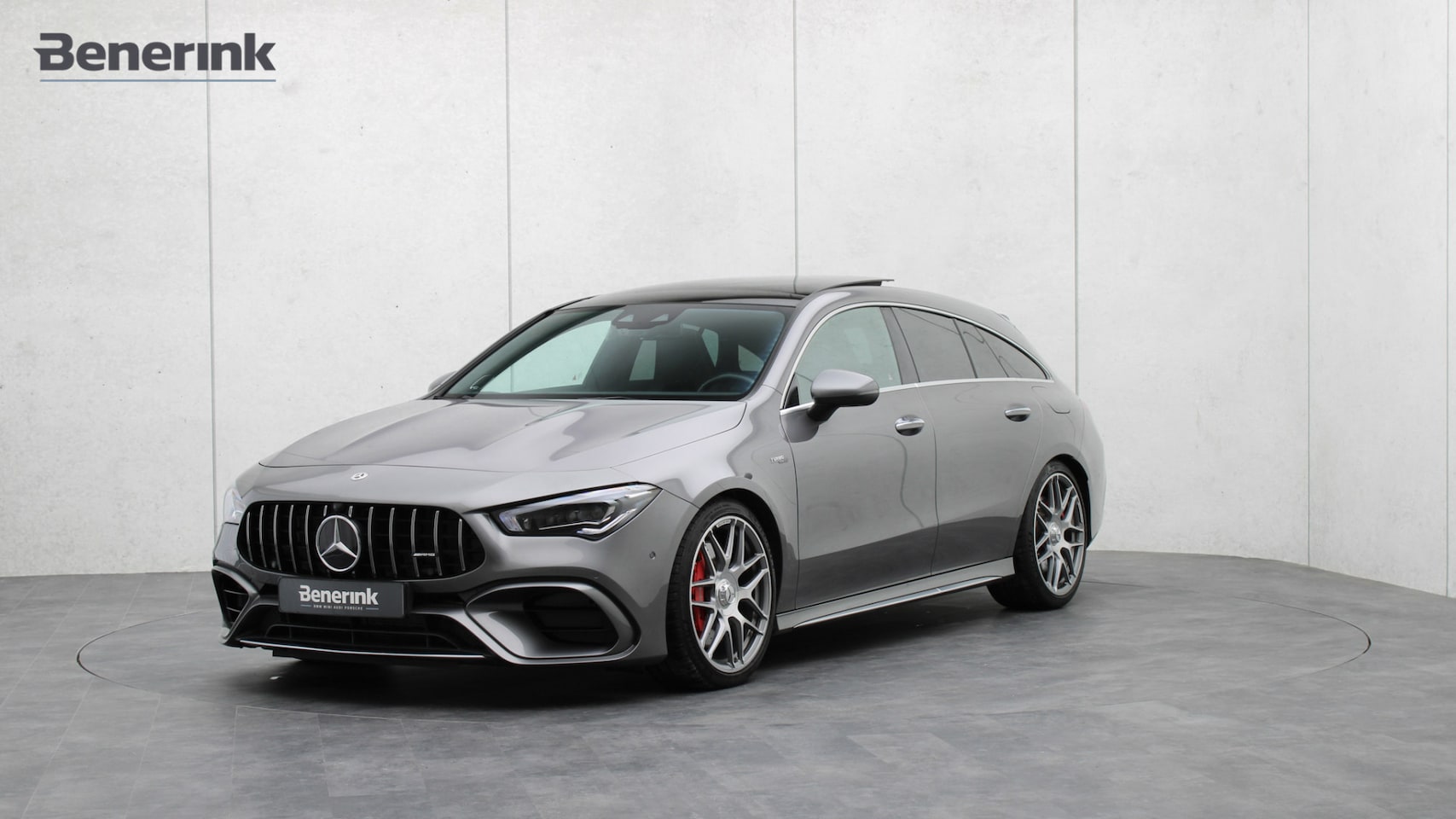 Mercedes-Benz CLA-klasse Shooting Brake - AMG 45 S 4MATIC+ | AMG Drivers Package | Burmester | Panoramadak | Trekhaak | - AutoWereld.nl