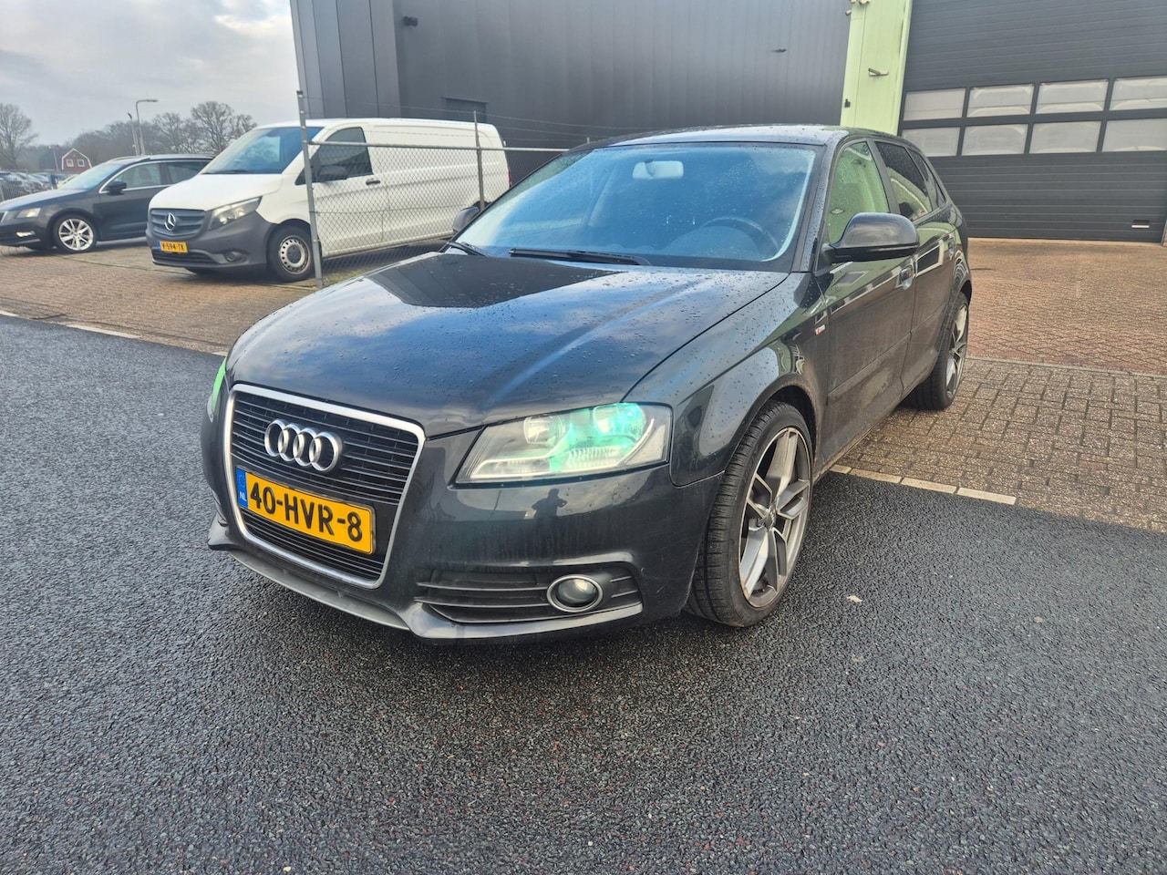 Audi A3 Sportback - 1.8 TFSI Ambiente Business Edition 1.8 TFSI Ambiente Business Edition - AutoWereld.nl