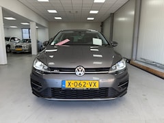 Volkswagen Golf - 1.5 TSI Highline Business R