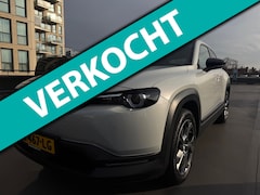 Mazda MX-30 - E-SkyActiv 145 First Edition 36 kWh Vol Optie Carplay Camera Adaptief Cruise Memory Stoele