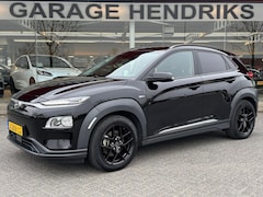 Hyundai Kona Electric - EV Fashion 64 kWh | SOH: 96, 2% | 3 Fase | warmtepomp | Black Edition LM | HUD | Blindspot