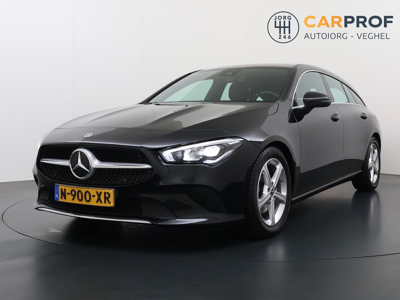Mercedes-Benz CLA-klasse Shooting Brake - 200 d Business Solution Camera Navigatie - AutoWereld.nl