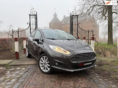 Ford Fiesta - 1.0 Style AIRCO/INKLAPBARE SPIEGELS/PARKEERSENSOREN