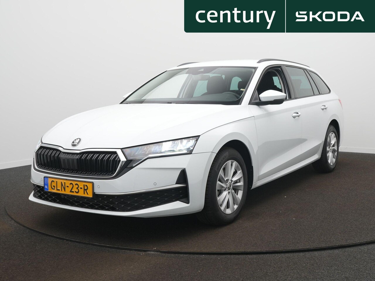 Skoda Octavia Combi - 1.5 TSI MHEV Business Edition Apple Caplay - Camera - Cilma - Automaat - AutoWereld.nl