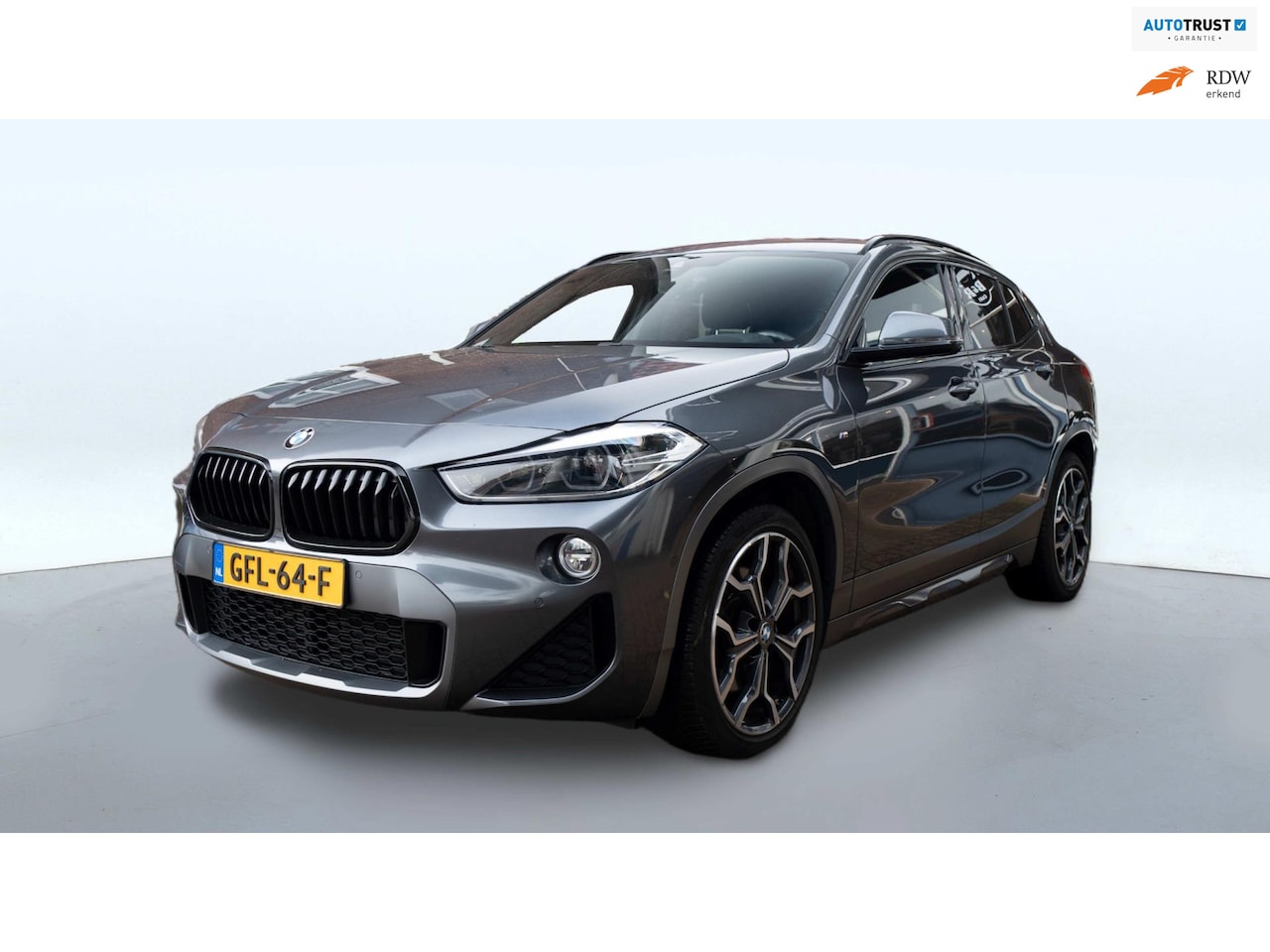 BMW X2 - SDrive20i/Pano dak/Head Up/Apple Carpl/Xenon/Parking Pack/Adaptief Cruise - AutoWereld.nl