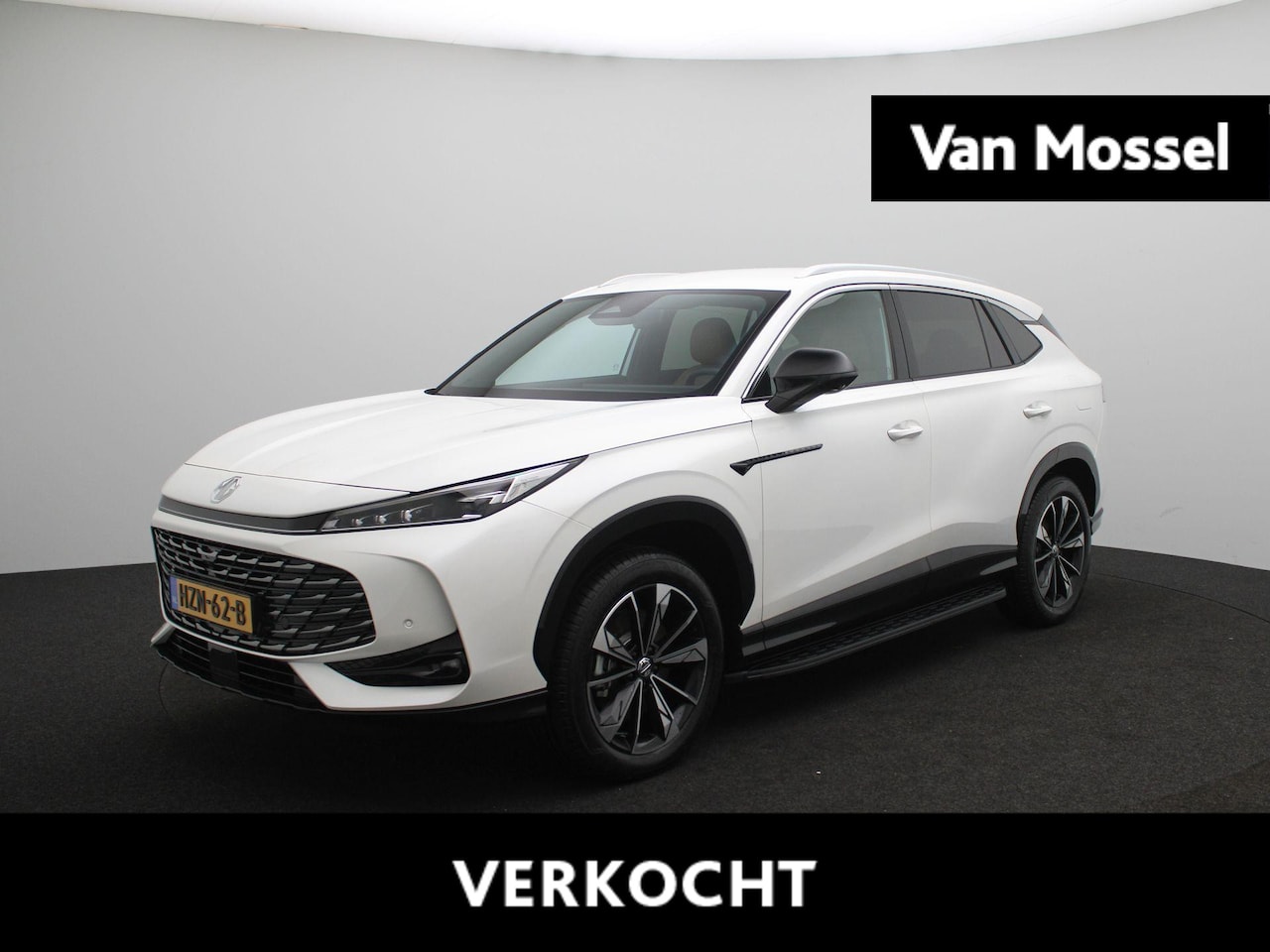 MG HS - 1.5 Luxury | Beige Interieur | Apple Carplay | Stoelverwarming | 360 Camera | Led Verlicht - AutoWereld.nl