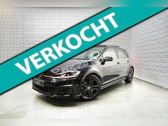 Volkswagen Golf - 2.0 TSI GTI Performance PANO VIRTUAL ACC