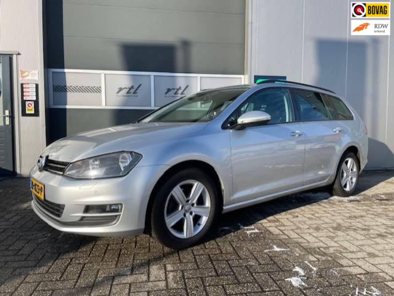 Volkswagen Golf Variant - 1.2 TSI Comfortline | NAVI | CRUISE | LM | TREKHAAK | NETTE STAAT - AutoWereld.nl