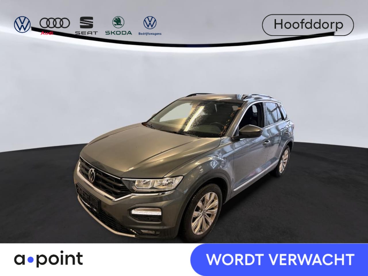 Volkswagen T-Roc - 1.5 TSI Sport 150 PK DSG | Panorama dak | Parkeercamera | Stoel- en stuurverwarming  | Ele - AutoWereld.nl