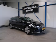 Volkswagen Passat Variant - 1.4 TSI PHEV GTE Business - Cruise, Camera, Camera, Massage stoelen