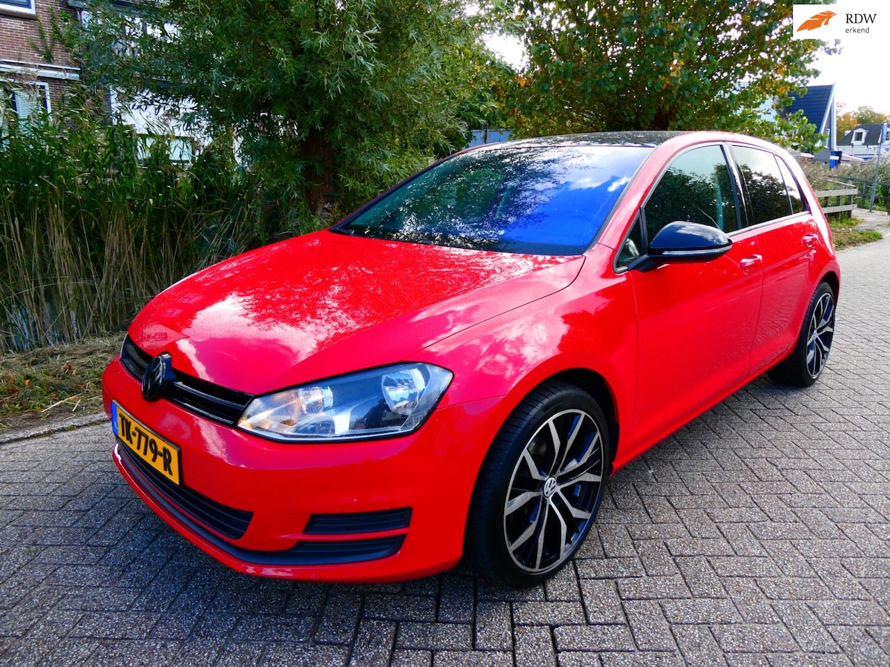 Volkswagen Golf - 1.2 TSI 105pk 5-deurs 90.000km. Airco Multimedia - AutoWereld.nl