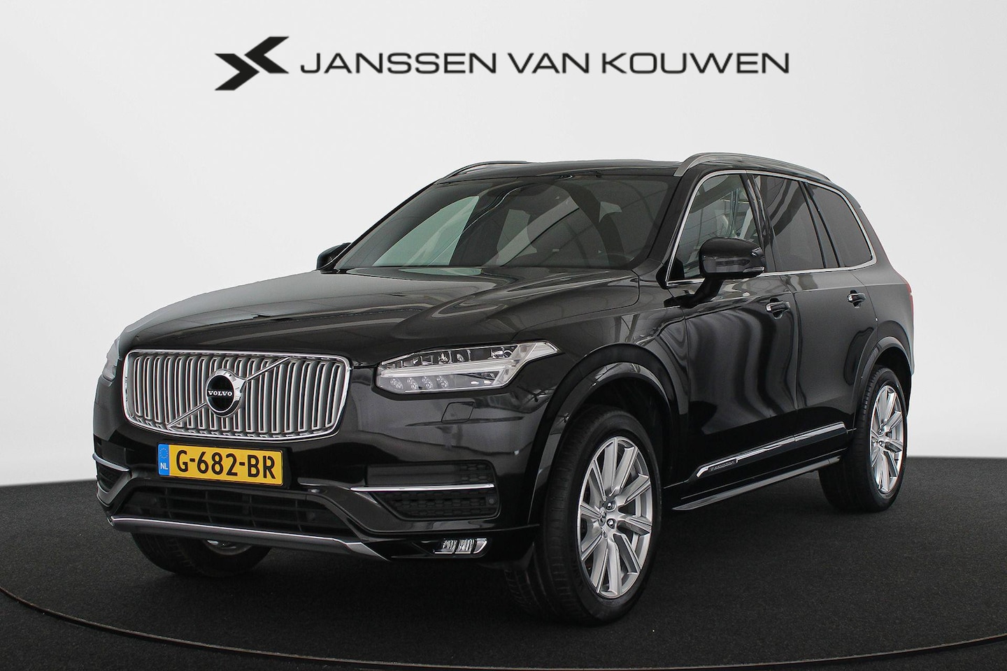 Volvo XC90 - 2.0 D5 AWD Inscription Trekhaak Memory Leder Stoelverwarming - AutoWereld.nl