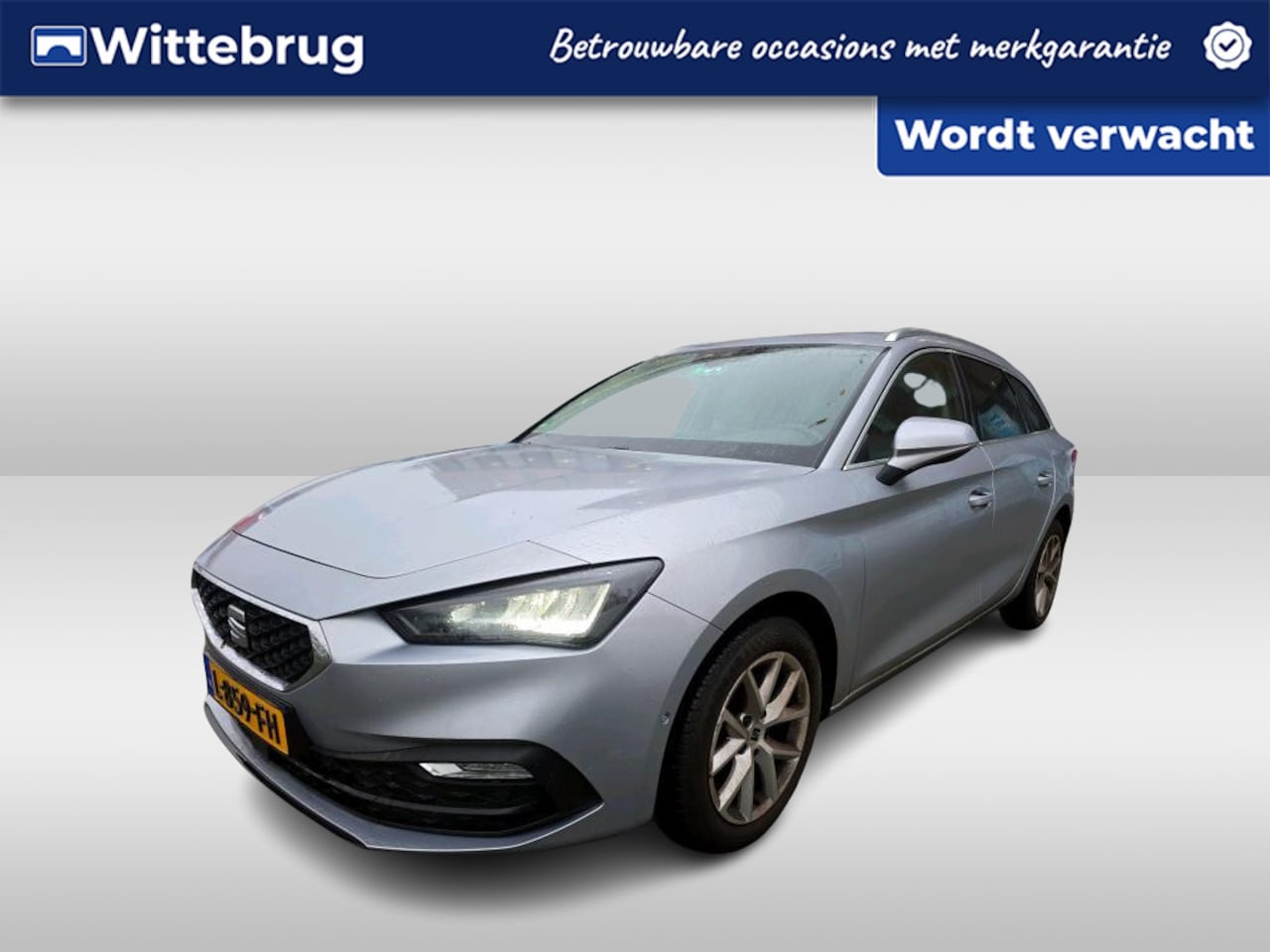 SEAT Leon Sportstourer - 1.5 TSI Style Launch Edition / TREKHAAK/ DIGITAL DASH/ NAVI/ PARK. SENSOREN V&A/ CAMERA/ 1 - AutoWereld.nl