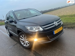 Volkswagen Tiguan - 1.4 TSI Sport&Style / 96.000km automaat