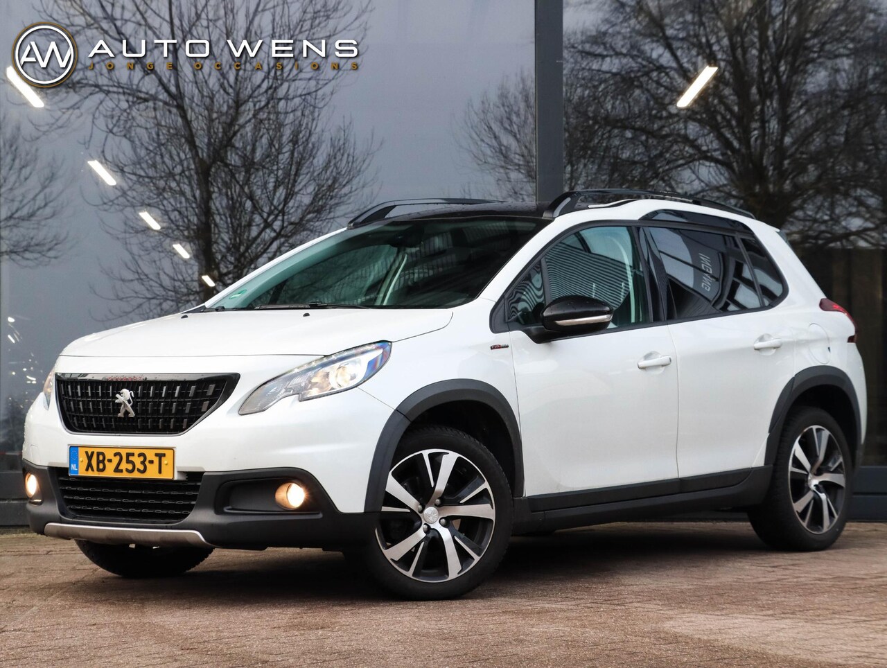Peugeot 2008 - 1.2 PureTech GT-line | Trekhaak | Pano | Camera - AutoWereld.nl
