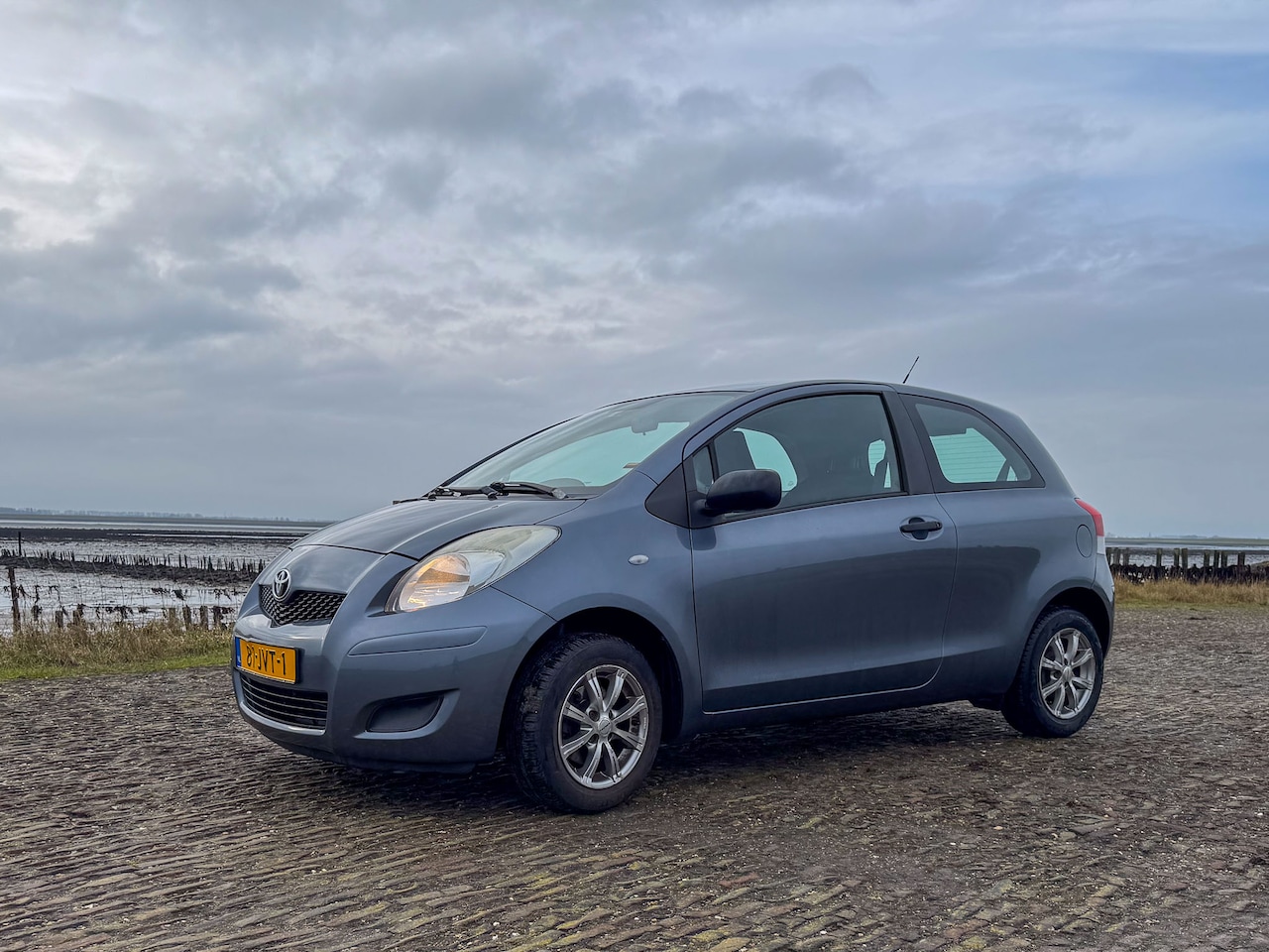 Toyota Yaris - 1.0 VVTi Cool - AutoWereld.nl