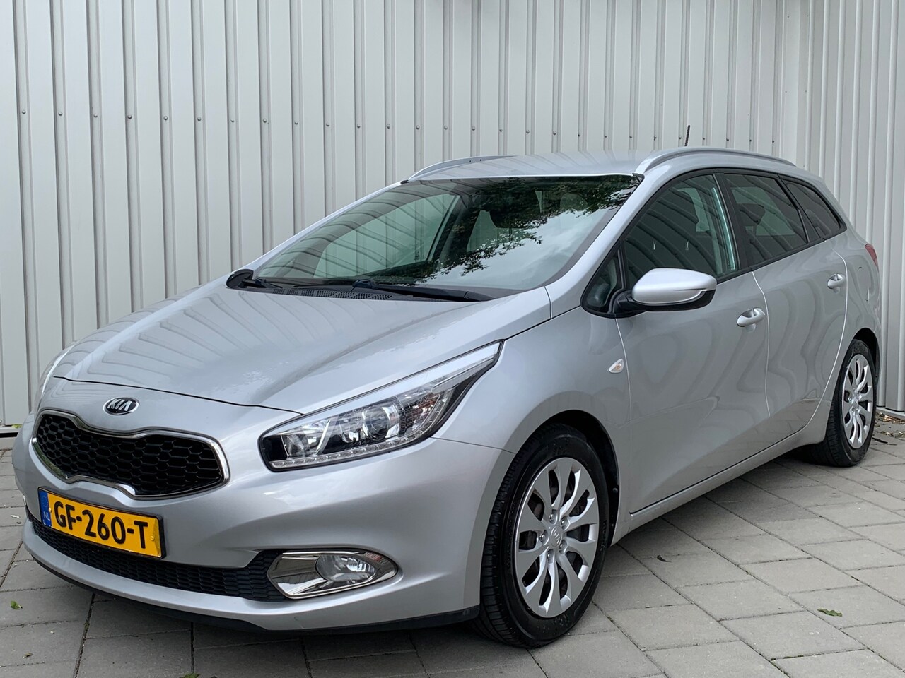 Kia Cee'd Sportswagon - 1.6 GDI ComfortLine|Camera|Navigatie|Airco| - AutoWereld.nl