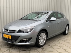 Opel Astra - 1.4 Turbo Design Edition|125000KM|Camera|Navigatie|