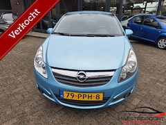 Opel Corsa - 1.4 • 2011 • NL-auto • 146.000 km • netjes