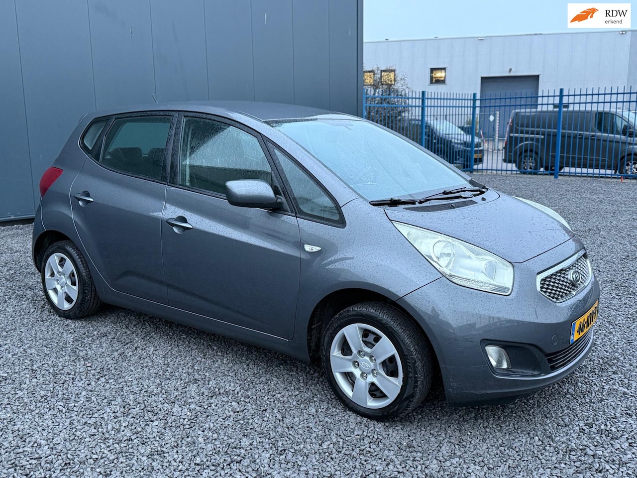Kia Venga - 1.4 CVVT X-tra AIRCO!HOGE INSTAP!MOOIE AUTO! - AutoWereld.nl