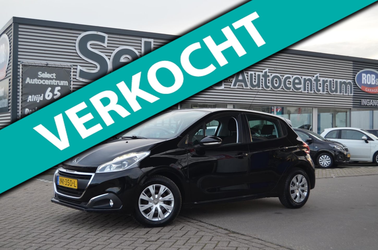 Peugeot 208 - 1.2 PureTech Blue Lion|NW.DISTRB.|DEALER ONDERH.|CARPLAY|NAVI|CRUISE|SENSOREN - AutoWereld.nl
