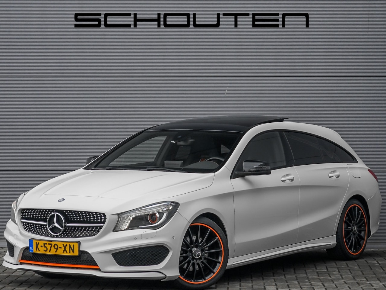 Mercedes-Benz CLA-klasse Shooting Brake - 200 AMG Orange Art Pano Night Pack Trekhaak 18" - AutoWereld.nl