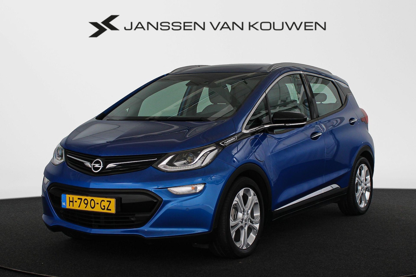 Opel Ampera-e - Business executive 60 kWh SOH 99% Stoelverwarming Climate Control - AutoWereld.nl